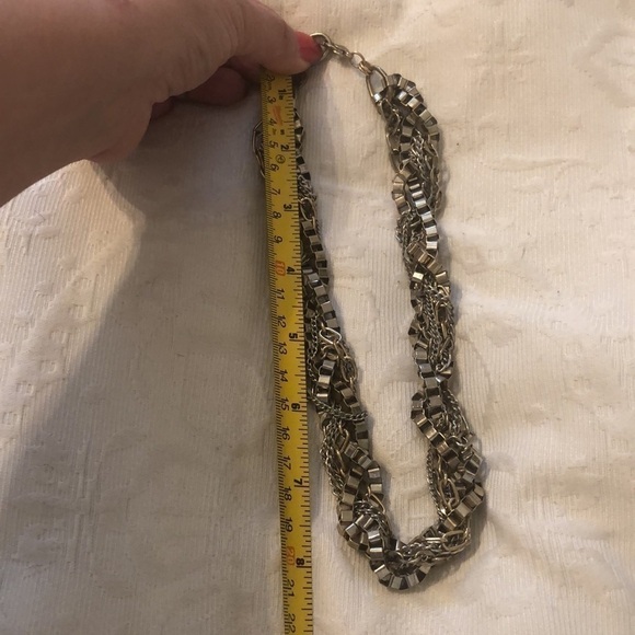 Chunky Statement Necklace - Picture 3 of 3